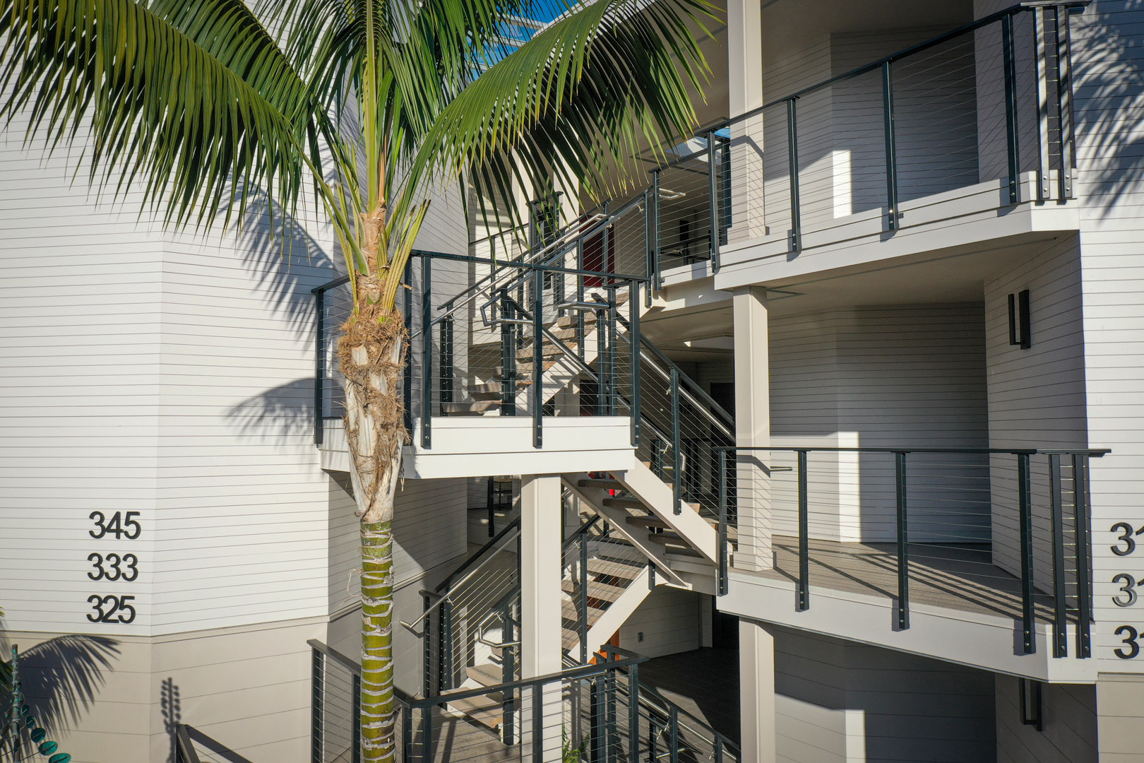 deck railing code requirements