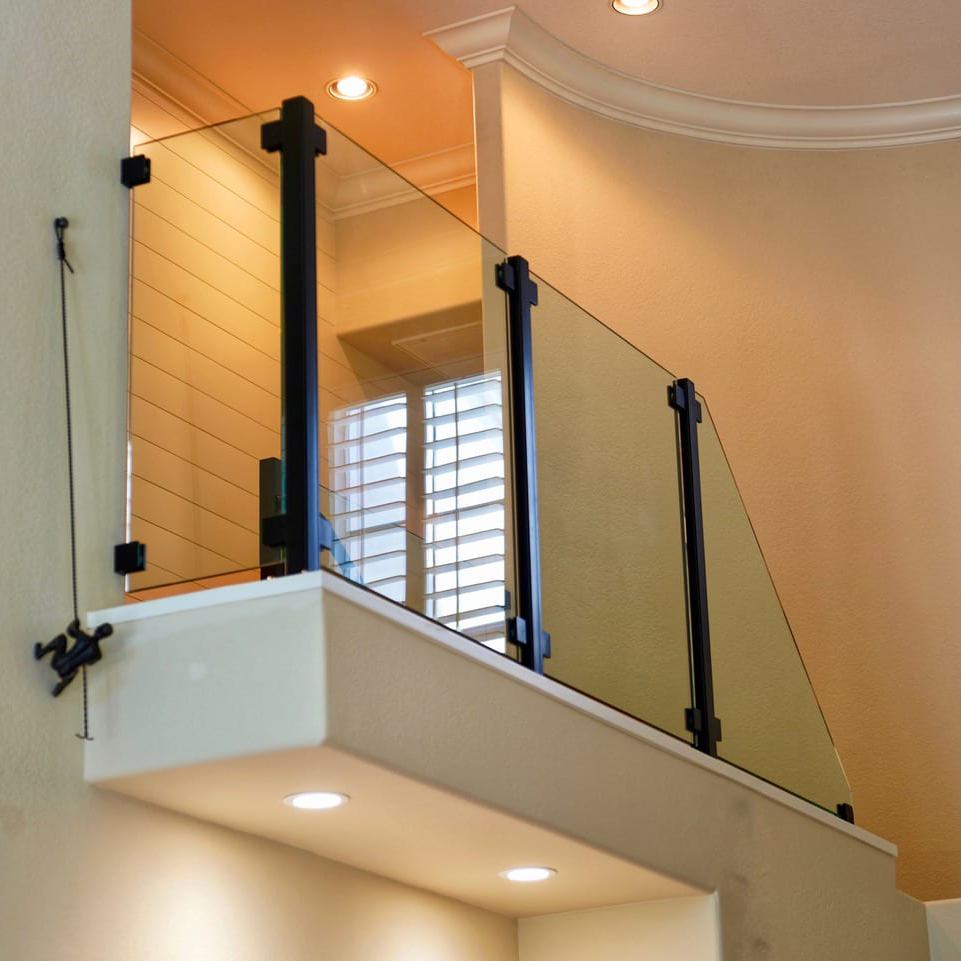 Tempered Glass Railing Systems: Safety & Style Guide